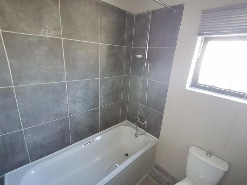 To Let 2 Bedroom Property for Rent in Fisantekraal Western Cape